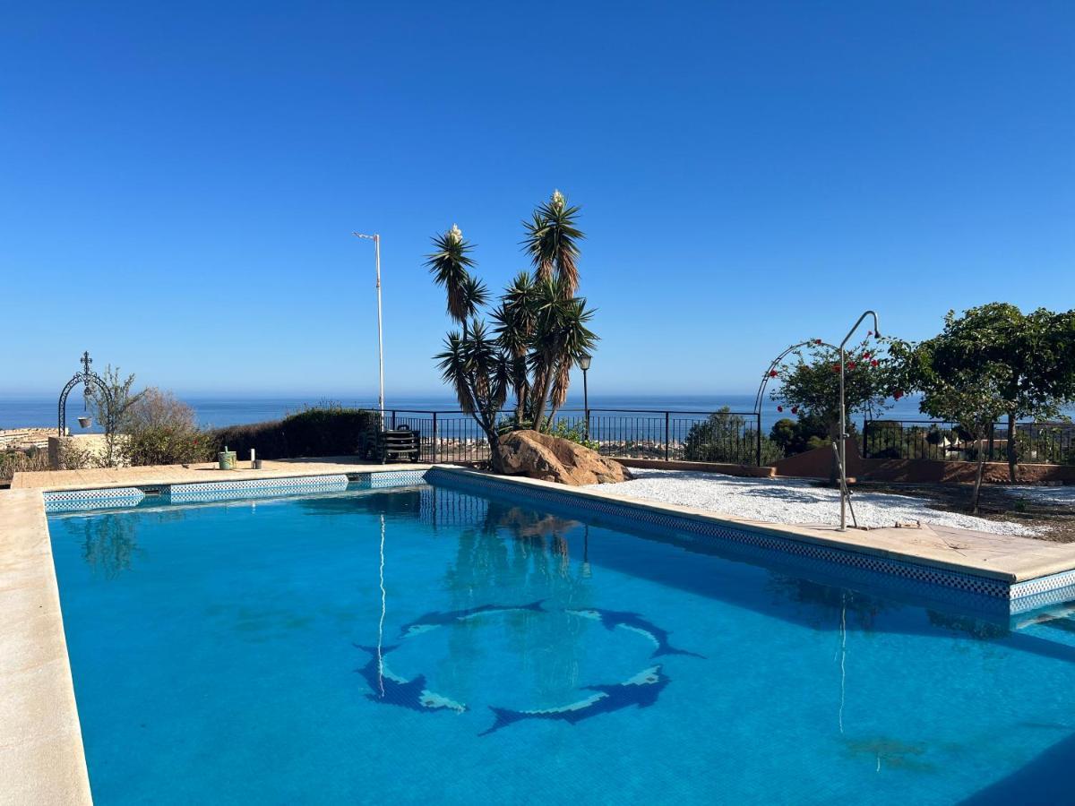 Villa Cantares Malaga Exterior photo