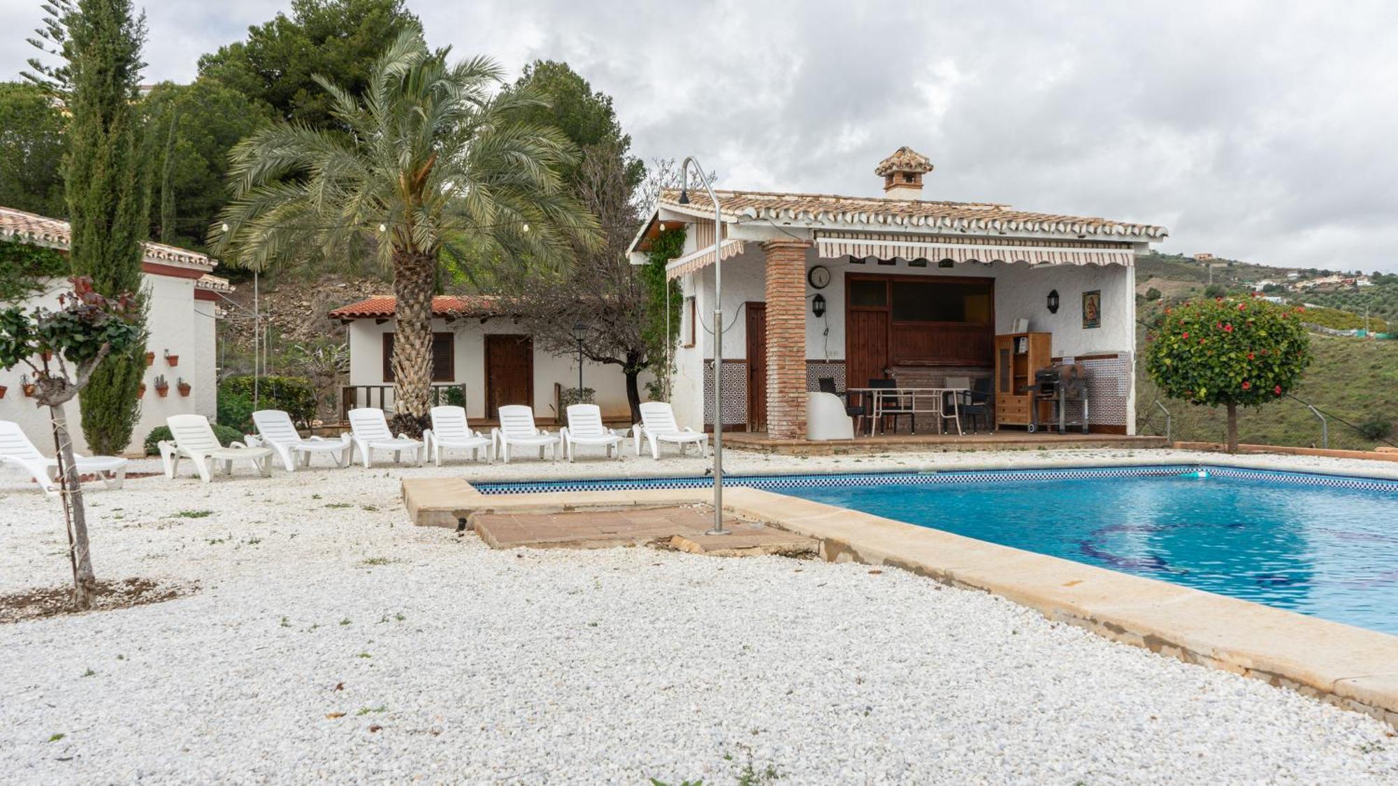 Villa Cantares Malaga Exterior photo